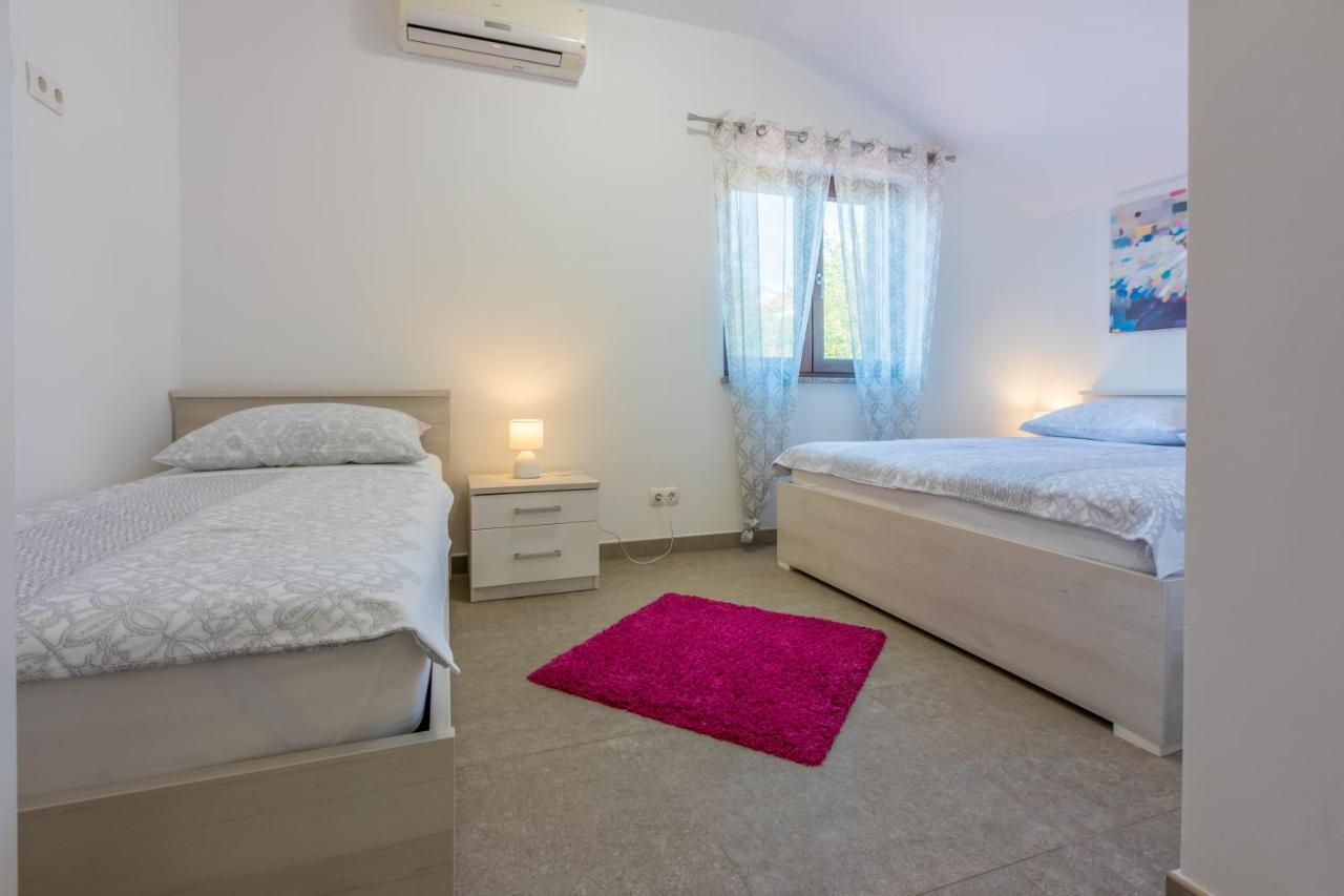 Apartamento Anton 1 Crikvenica Exterior foto